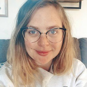 Meet your Posher, Emuree